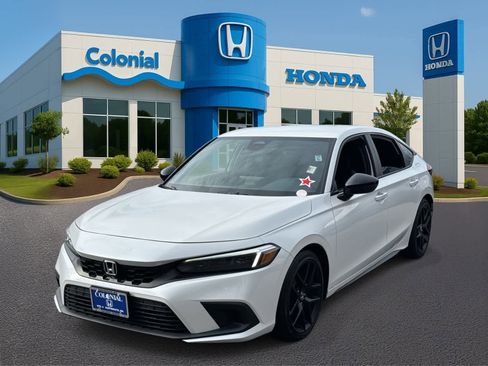 Used 2024 Honda Civic Sport image 1