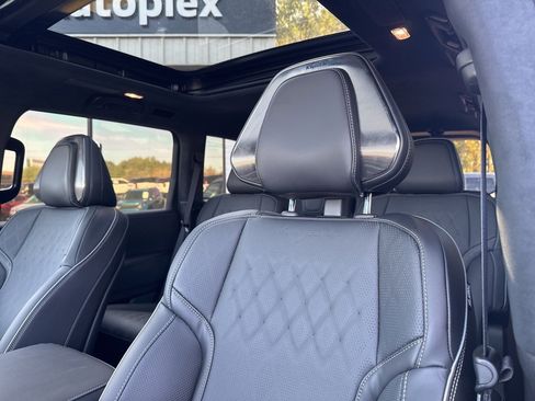 Used 2025 INFINITI QX80 Autograph image 20