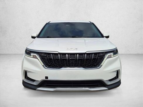 Used 2022 Kia Carnival LX FWD image 2