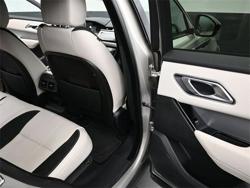 Used 2020 Land Rover Range Rover Velar R-Dynamic S image 19