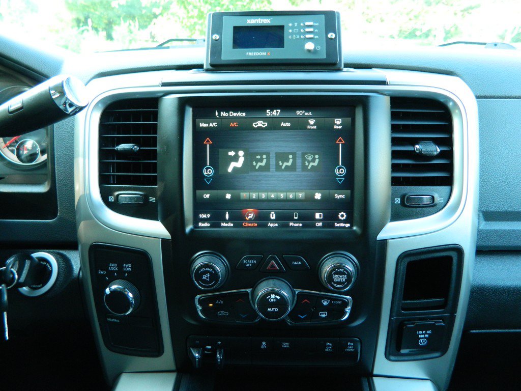 Used 2018 RAM 2500 Big Horn AWD/4WD image 17