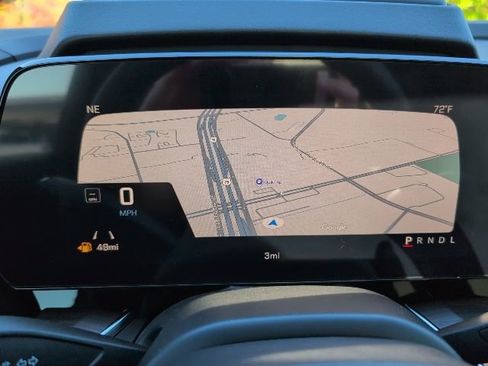 New 2026 Chevrolet Suburban Premier image 34