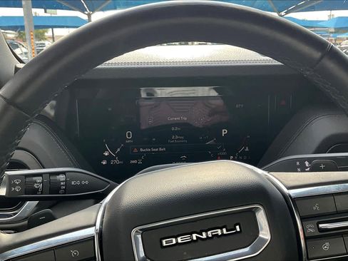 Used 2025 GMC Yukon Denali AWD/4WD image 24