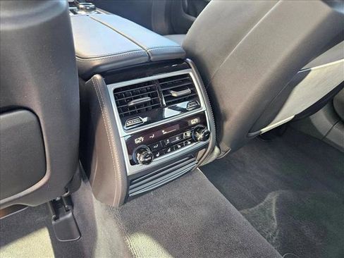 Used 2020 BMW M760i xDrive w/ Luxury Rear Seating Package image 18