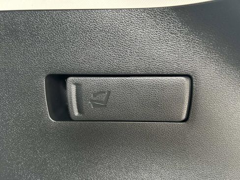 Certified 2023 Kia Sportage EX image 13