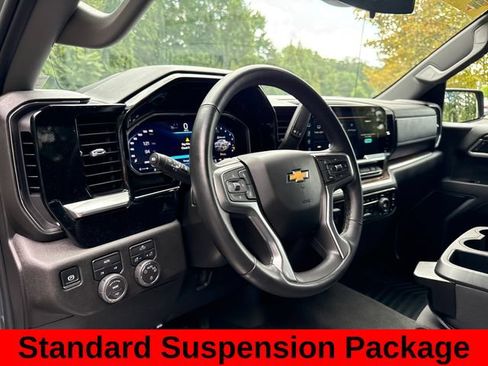 Used 2026 Chevrolet Silverado 1500 LT AWD/4WD image 15