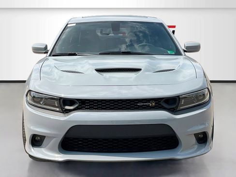 Used 2022 Dodge Charger Scat Pack w/ Plus Group RWD image 2