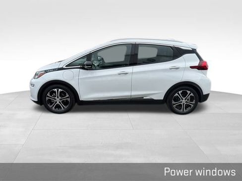 Used 2021 Chevrolet Bolt Premier image 9