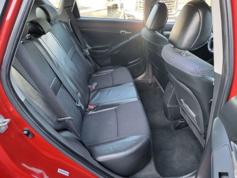Used 2009 Pontiac Vibe GT image 13