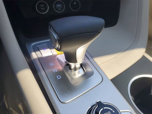 New 2026 Genesis G70 2.5T Prestige image 30