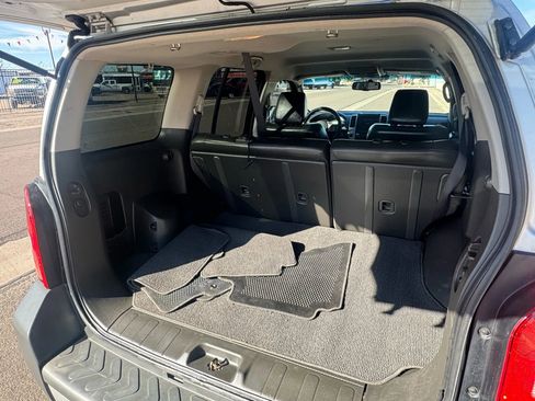 Used 2012 Nissan Xterra PRO-4X w/ Pro-4x Leather Pkg image 8