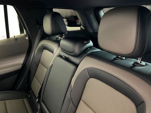 New 2027 Chevrolet Equinox LT w/ Convenience Package II AWD/4WD image 22