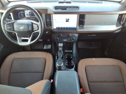Used 2022 Ford Bronco Outer Banks AWD/4WD image 17