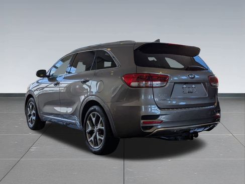 Used 2018 Kia Sorento SX image 4