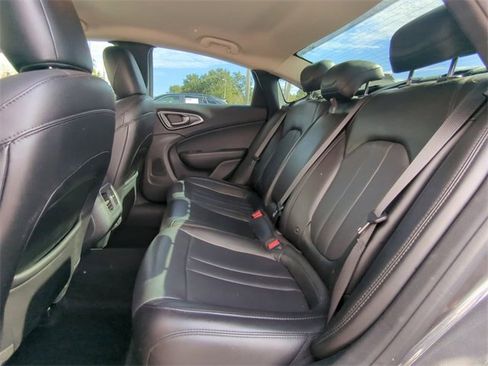 Used 2016 Chrysler 200 C image 14