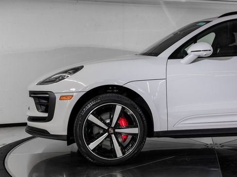 New 2026 Porsche Macan S image 11