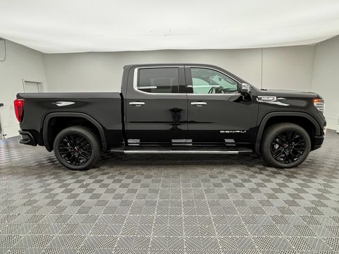 New 2026 GMC Sierra 1500 Denali w/ Technology Package AWD/4WD image 9