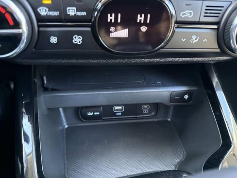 Used 2023 Kia Soul EX image 26