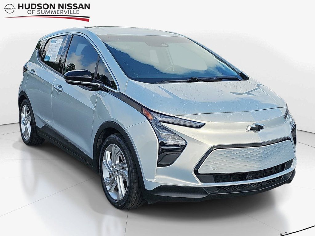 Used 2023 Chevrolet Bolt LT w/ Driver Confidence Package FWD 360° Tour