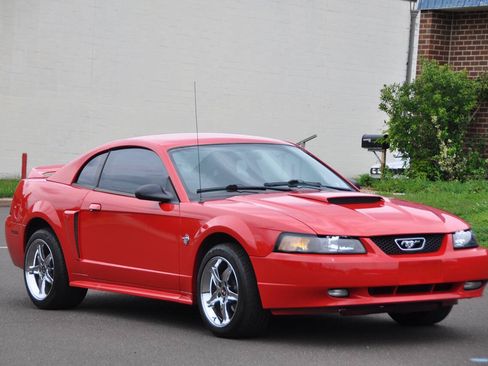 Used 1999 Ford Mustang GT RWD image 5