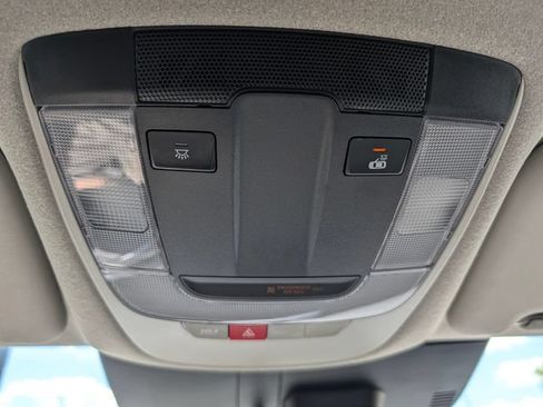 Used 2024 Kia Niro Wind FWD image 25