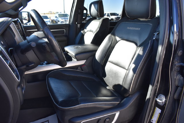 Used 2019 RAM 1500 Laramie w/ Sport Appearance Package AWD/4WD image 14