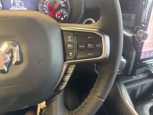 New 2026 RAM 1500 4x4 Crew Cab image 18