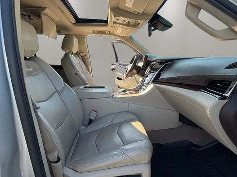 Used 2015 Cadillac Escalade ESV Premium image 10