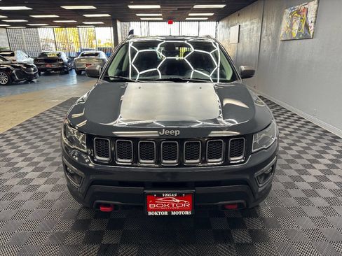 Used 2018 Jeep Compass Trailhawk w/ Safe & Security Group image 5
