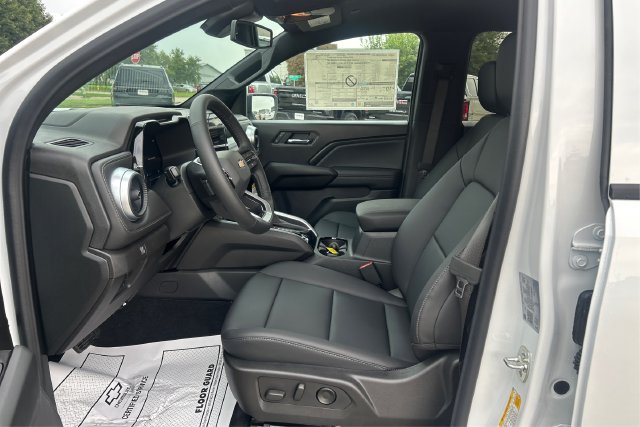 New 2026 Chevrolet Colorado LT w/ LT Convenience Package AWD/4WD image 9