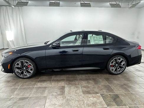 New 2027 BMW 540i xDrive AWD/4WD image 2