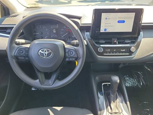 Used 2024 Toyota Corolla LE FWD image 4