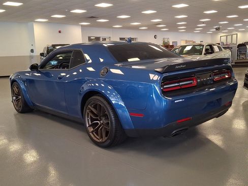 Used 2023 Dodge Challenger SRT Hellcat RWD image 4