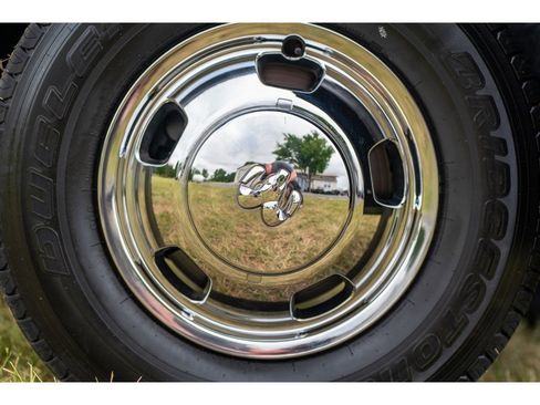 Used 2018 RAM 3500 Tradesman w/ Chrome Appearance Group AWD/4WD image 4