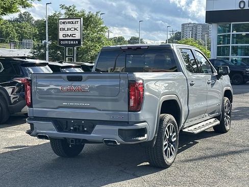 Used 2024 GMC Sierra 1500 AT4 w/ Technology Package AWD/4WD image 2