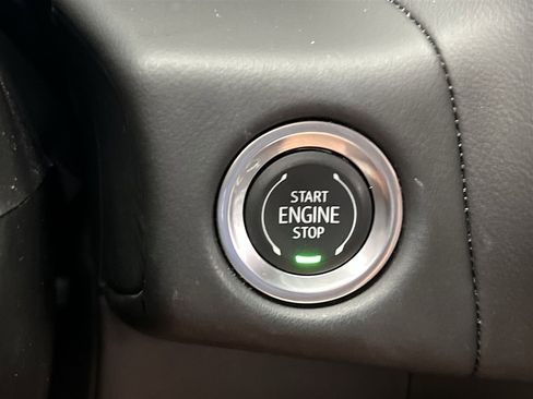 Used 2024 Chevrolet Suburban Z71 w/ Max Trailering Package image 37