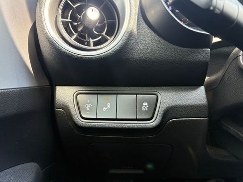 Used 2023 Kia Forte LXS w/ LXS Technology Package image 26