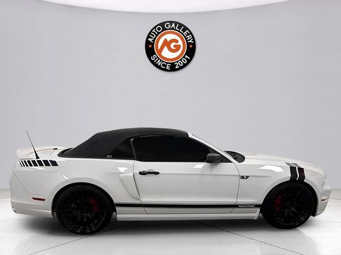 Used 2014 Ford Mustang Premium RWD image 2