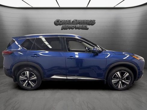 Certified 2023 Nissan Rogue SL w/ SL Premium Package FWD image 6
