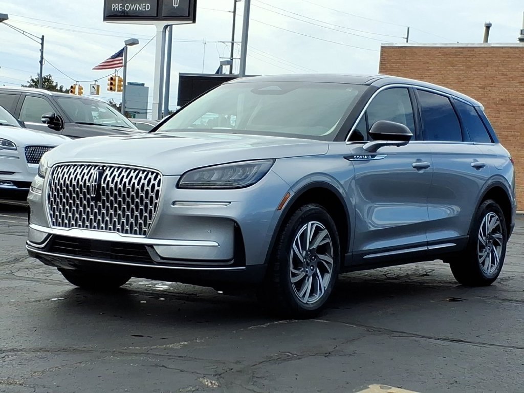 Certified 2024 Lincoln Corsair AWD w/ Equipment Group 101A image 3