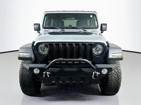 Used 2022 Jeep Wrangler Unlimited Sport AWD/4WD image 2