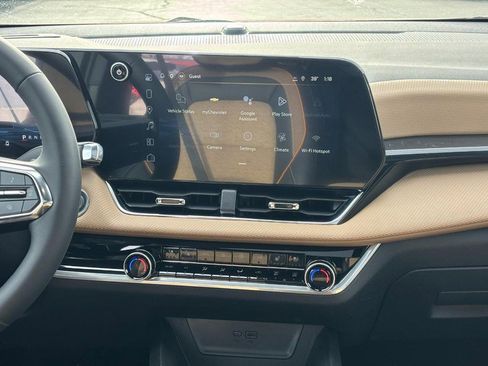 New 2026 Chevrolet Equinox ACTIV w/ Convenience Package III image 8