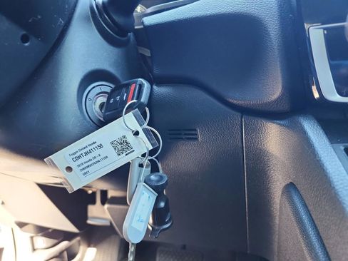 Used 2018 Honda CR-V LX image 25