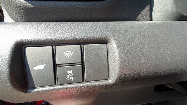 Used 2023 Honda Pilot TrailSport image 21