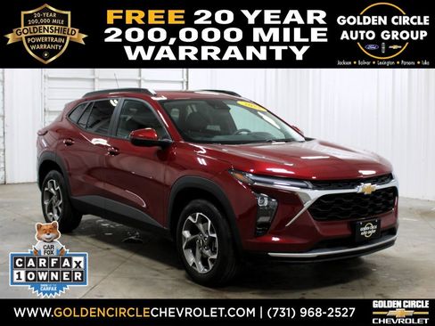 Used 2025 Chevrolet Trax LT image 1