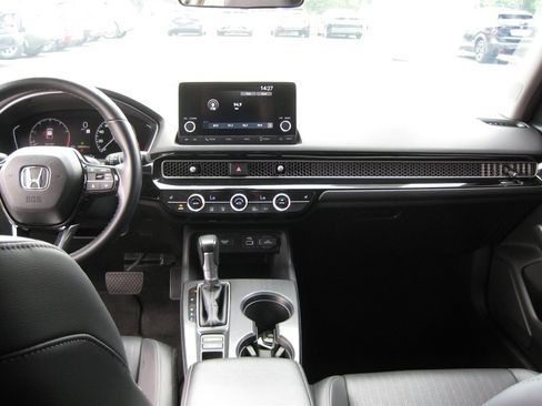 Used 2022 Honda Civic EX-L image 26