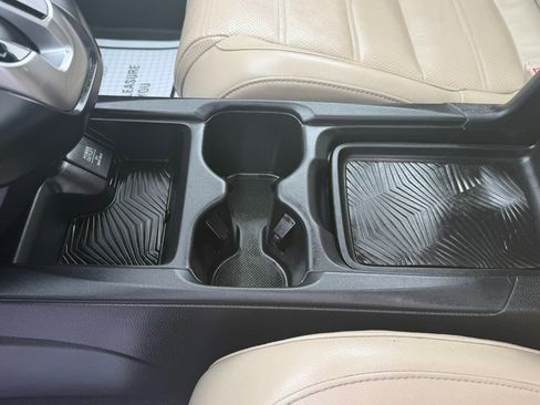 Used 2017 Honda CR-V EX-L image 18