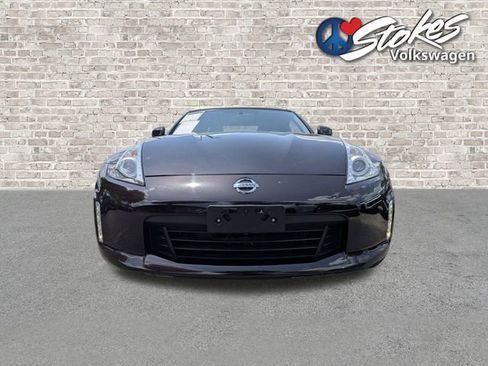 Used 2014 Nissan 370Z Touring w/ Sport Package RWD image 9