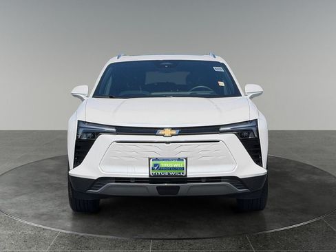 Used 2024 Chevrolet Blazer EV LT AWD/4WD image 2