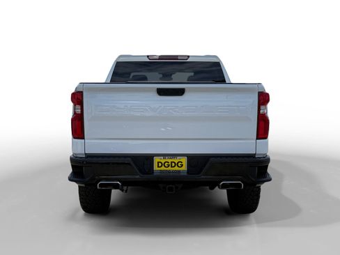 Used 2023 Chevrolet Silverado 1500 LT Trail Boss AWD/4WD image 4
